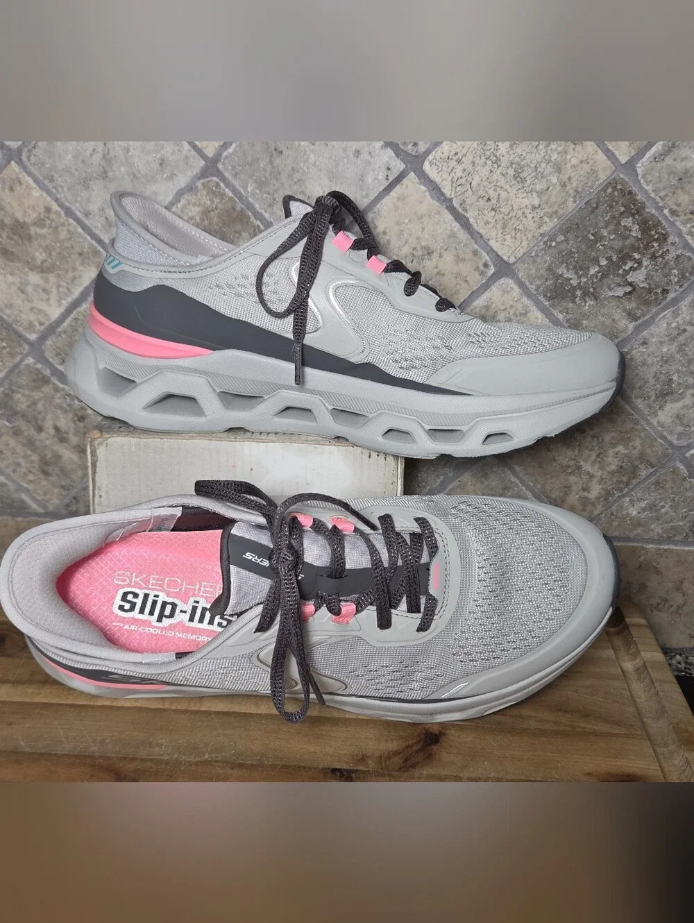 Skechers Women's Slip-ins Glide-Step Altus Lace Up Shoes Gray/Pink Size 9 M